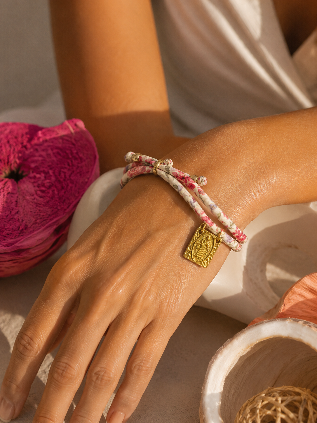 Pulsera San Benito Escapulario