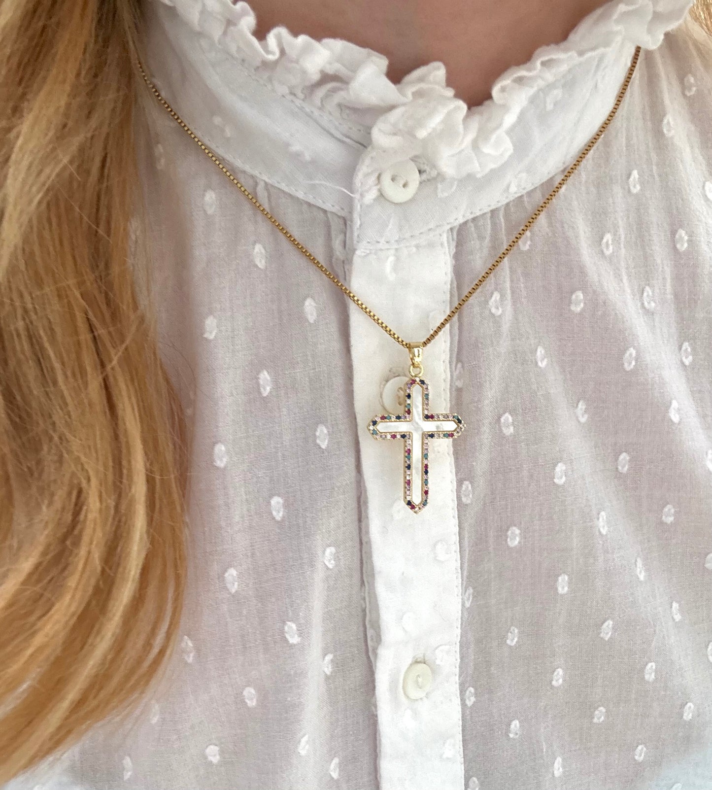 Collar Cruz Nácar