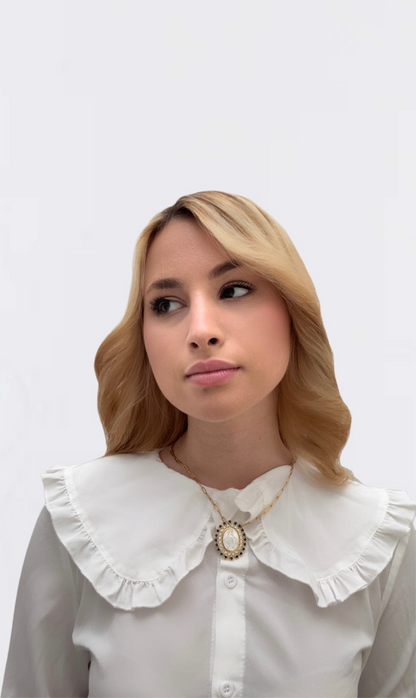 Collar medalla virgen María nácar con circonitas