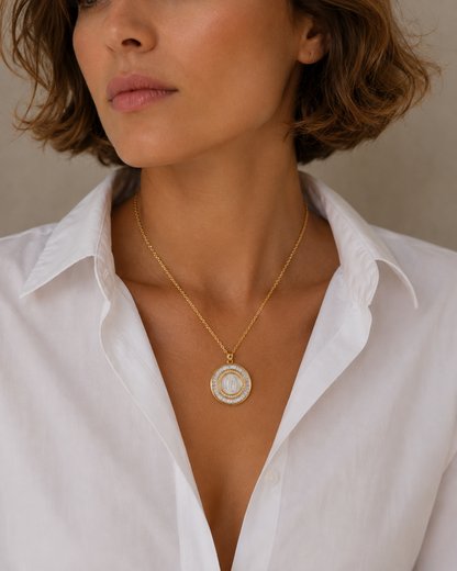 Collar Virgen de Lourdes
