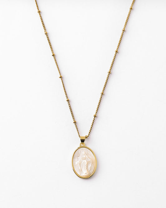 Collar medalla nacar virgen María